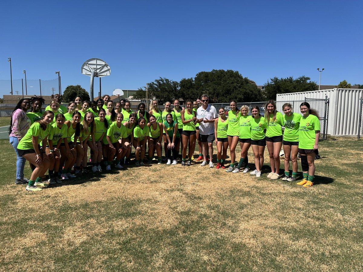 So proud of our Lady Gators! Here they are handing Mike Powell of Roy’s Kids a check for $2117 to help our youth in Shreveport with school supplies and backpacks! #somethingbiggerthanourselves