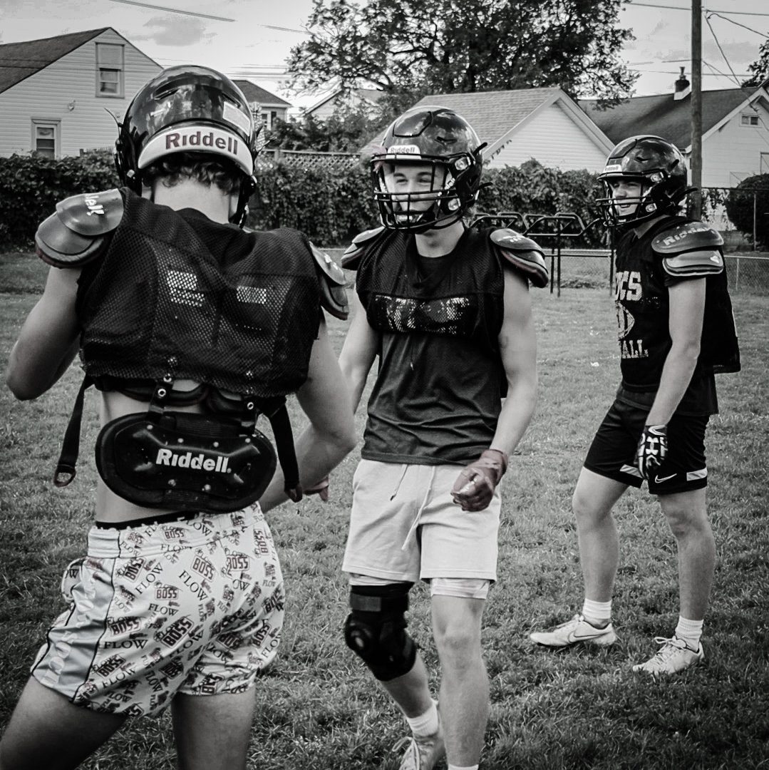 Bucs_FB_Media's tweet image. 8.15.2023 📹➡️📸
Camp - Team Def
#2aDays #HighSchoolFootball #delcoFootball