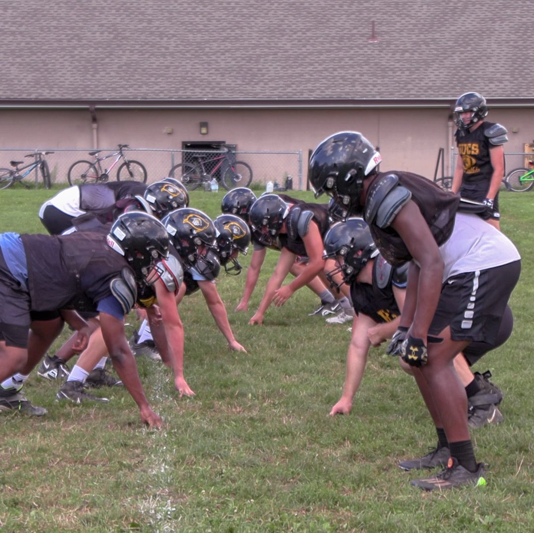 Bucs_FB_Media's tweet image. 8.15.2023 📹➡️📸
Camp - Team Def
#2aDays #HighSchoolFootball #delcoFootball