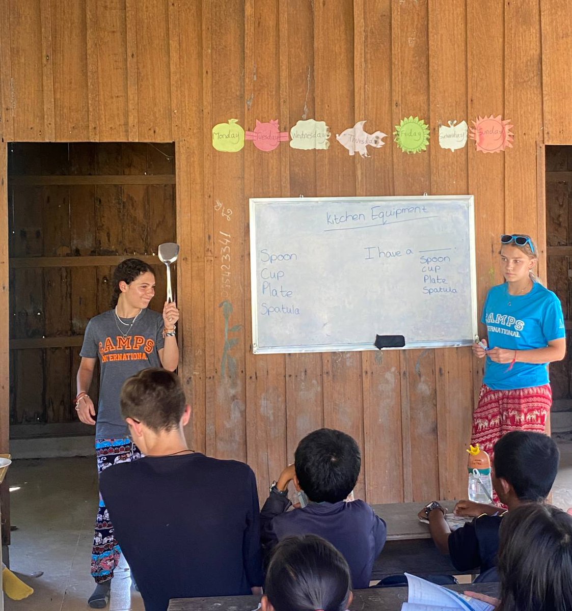 Our volunteer students #TeamKngaok teach English in Camp's classroom after heavy project works.
#Dosomethingamazing 
#Campseffect 
<a href="/CampsInt/">Camps International</a>
