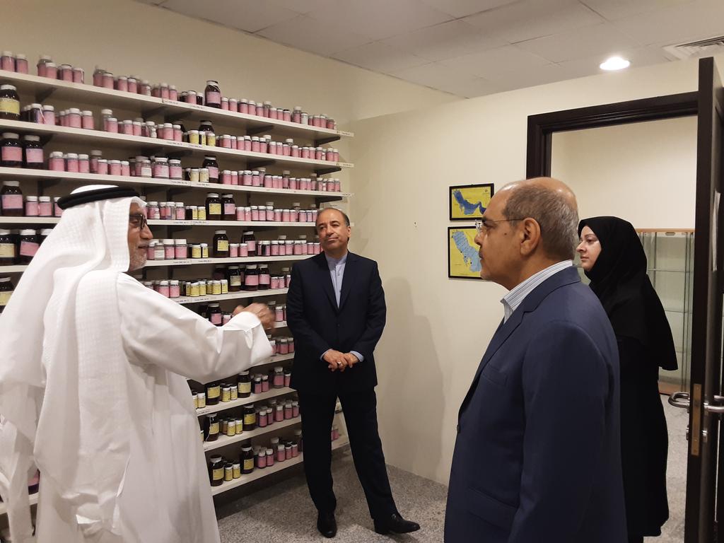 ROPME's tweet photo. استقبل الدكتور جاسم بشاره  الامين التنفيذي للمنظمة الاقليمية لحماية البيئة البحرية  سعادة السيد محمد توتنجي  سفير الجمهورية الاسلامية الايرانية لدى دولة الكويت صباح اليوم الاربعاء الموافق  16/8/2023 والاستاذ سمير ارشدي والاستاذة  مريم هاشمي من طاقم السفارة. https://t.co/aIj3e8T8fJ