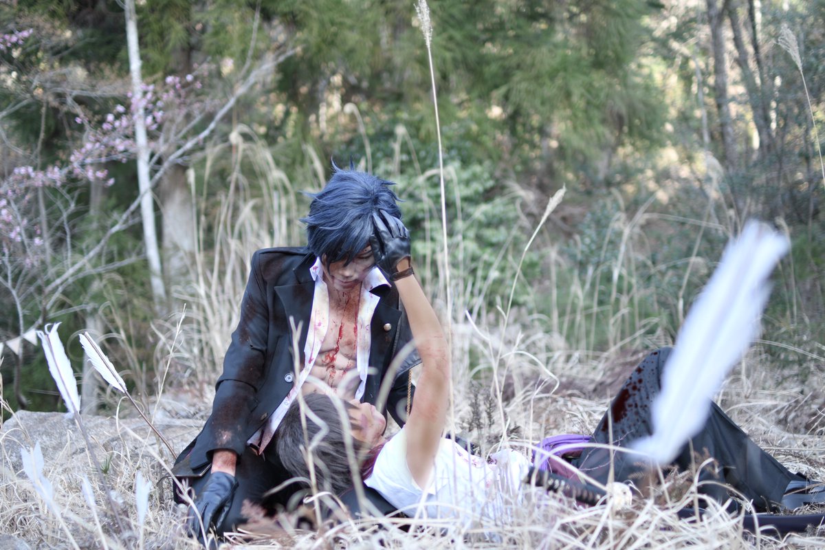 eringi0066's tweet photo. 【刀剣乱舞/黒伊_達】
⚠︎コスプレ
⚠︎刀剣破壊表現有り
⚠︎血糊、何でも許せる方向け
⚠︎若干くりみつ

先に逝くことを許してくれ
　　　　　　　　　　みつ、ただ…——。

No.73:@74_nanashi0629 
No.116:えりんぎ

📷:ペロさん（@m_perochan ） https://t.co/qLHS7kCrpP