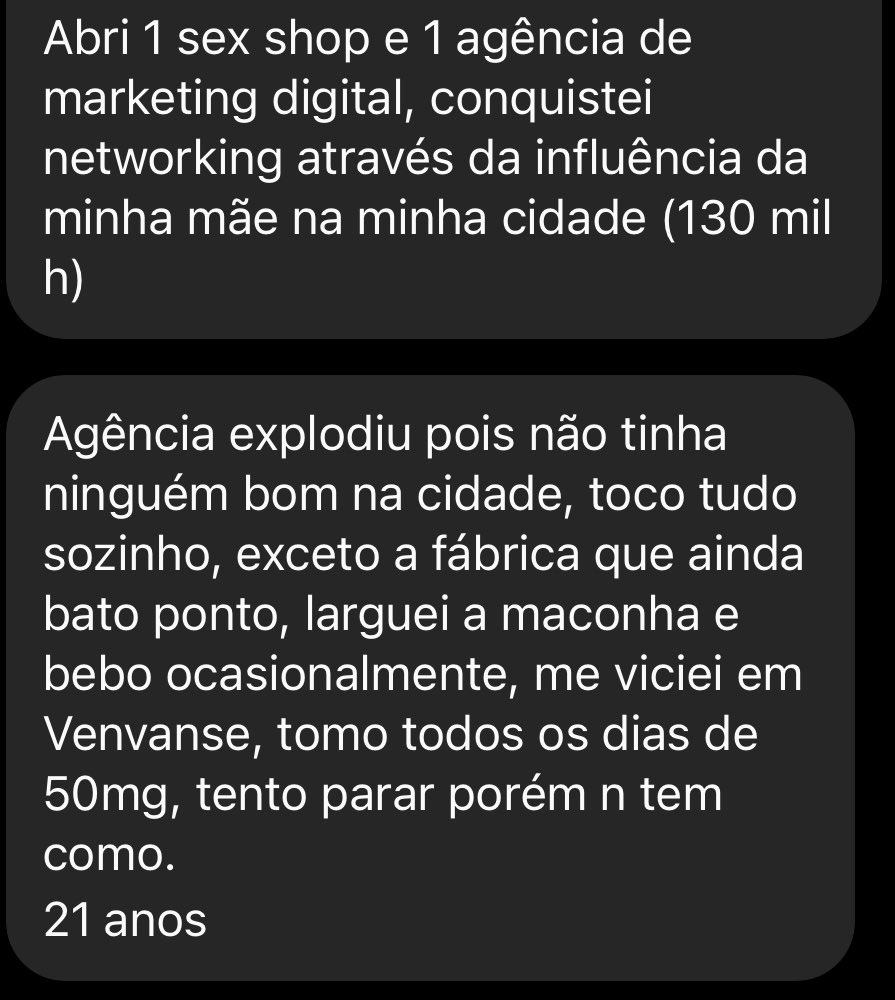 Campeão de tênis e xadrez no #Zflix 

QI e QE acima da média.
21 anos. 

Perdeu oportunidades pq machucou o joelho e entraram o álcool 🍺 e a maconh@ 🍁 na história. 

Hoje é empresário e tem lojas de chocolate 🍫, 1 SEX shop 😈 e 1 agência de marketing digital 📈.

Hoje é