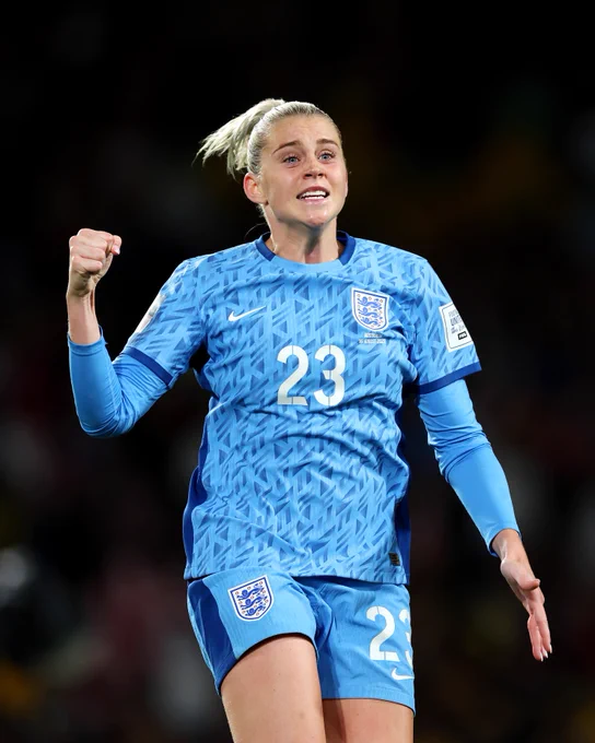 Alessia Russo celebrates her goal against Australia