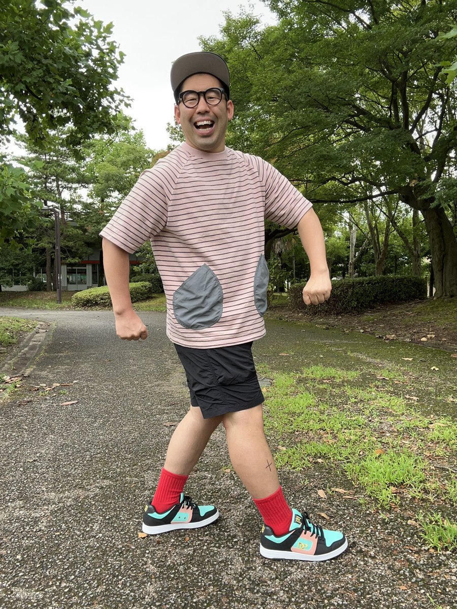 nobiyamamoto's tweet photo. #キン肉マン 🍖世代おじさん 🥸
🤓 #ノビコーデ 🤓
帽子🧢: #fearandloathinginlasvegas
tシャツ👕短パン🩳: #tasf
スニーカー👟:
キン肉マン × #dcshoes × #atmos

#ノビョン 🙏 https://t.co/dPtKqWe5Vm