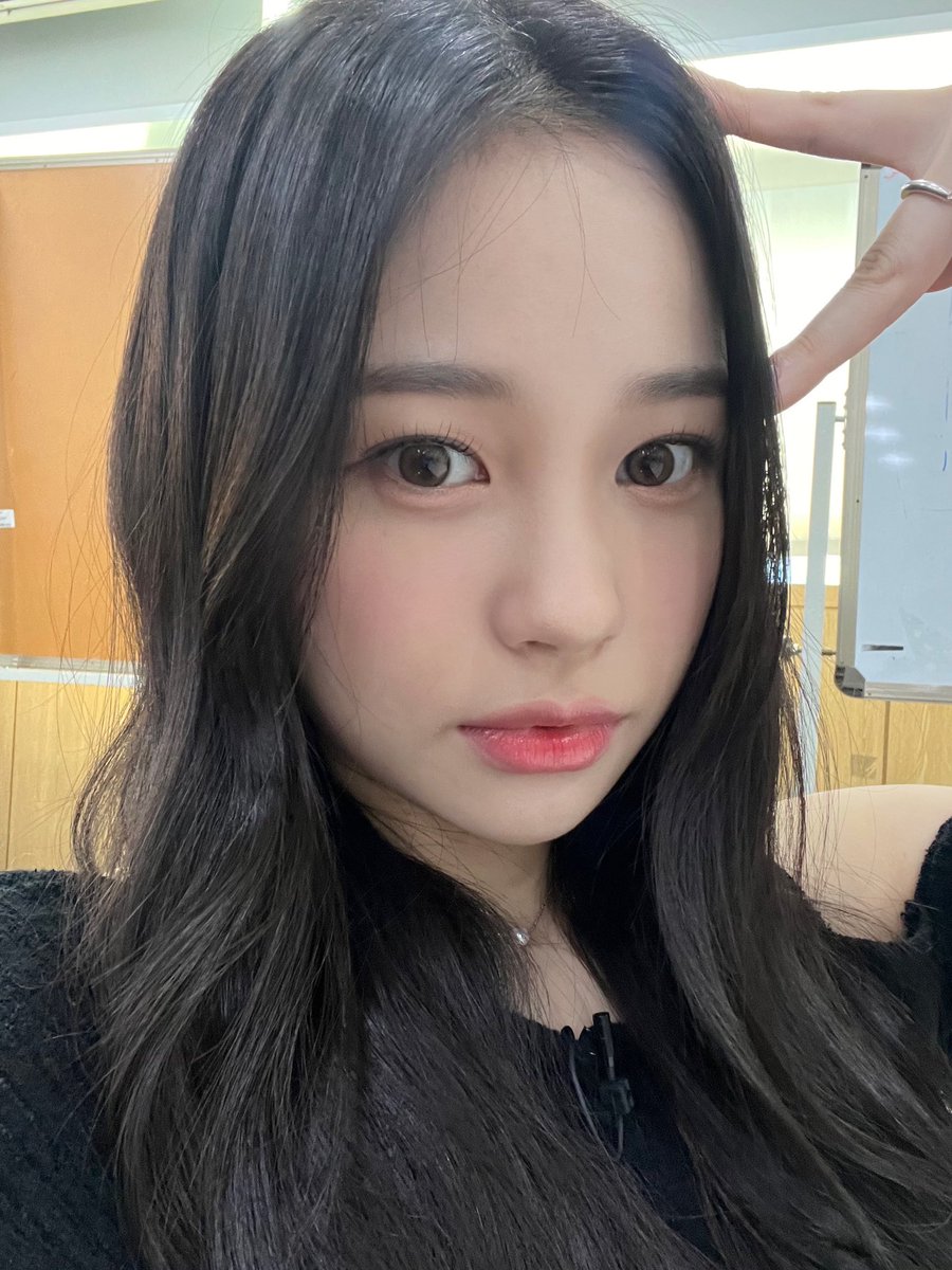 weeeklyweverse's tweet photo. [230816]🐰💬

daileee (⸝⸝ᵒ̴̶̷ ·̫ ᵒ̴̶̷⸝⸝) ♡
my four-month journey on Queendom Puzzle is over! 
thank you so much to daileees who have supported me all this time you’ve worked hard ㅠㅠ
while filming and preparing for the stage i had a lot of worries-

#Jihan #Weeekly

+ https://t.co/T6FXsdNDHI