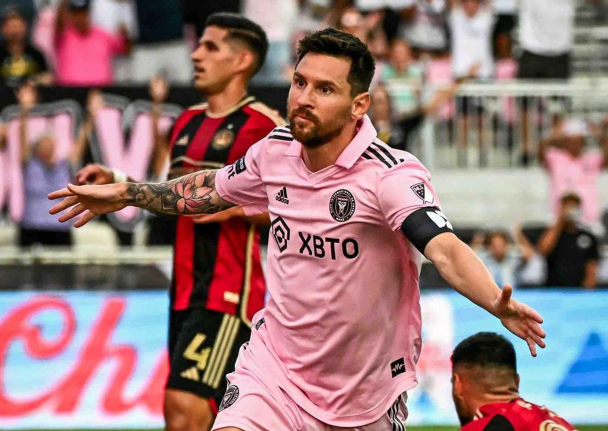 BDATuc's tweet photo. Con un tanto de Lionel Messi, Inter Miami goleó 4-1 a Philadelphia Union y
jugará la final de la Leagues Cup
Las Garzas hicieron gala de su efectividad en el Subaru Park y se impusieron gracias a los goles de Josef Martínez, Messi, Jordi Alba y David Ruiz.
#BDATuc https://t.co/W2twlIEcny