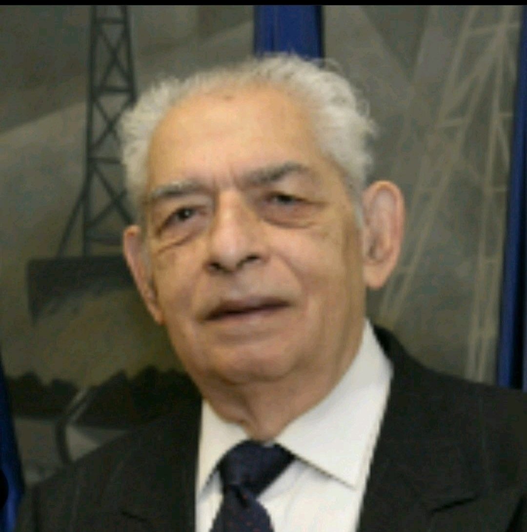 Sentim comunicar que ahir, 15 d'agost,  el Dr. Emilio Custodio va traspassar. Gran mestre de la Hidrogeologia.

Des del Colgeocat volem transmetre el nostre més sentit condol a la família, amics i companys de professió.

Descansi en pau.