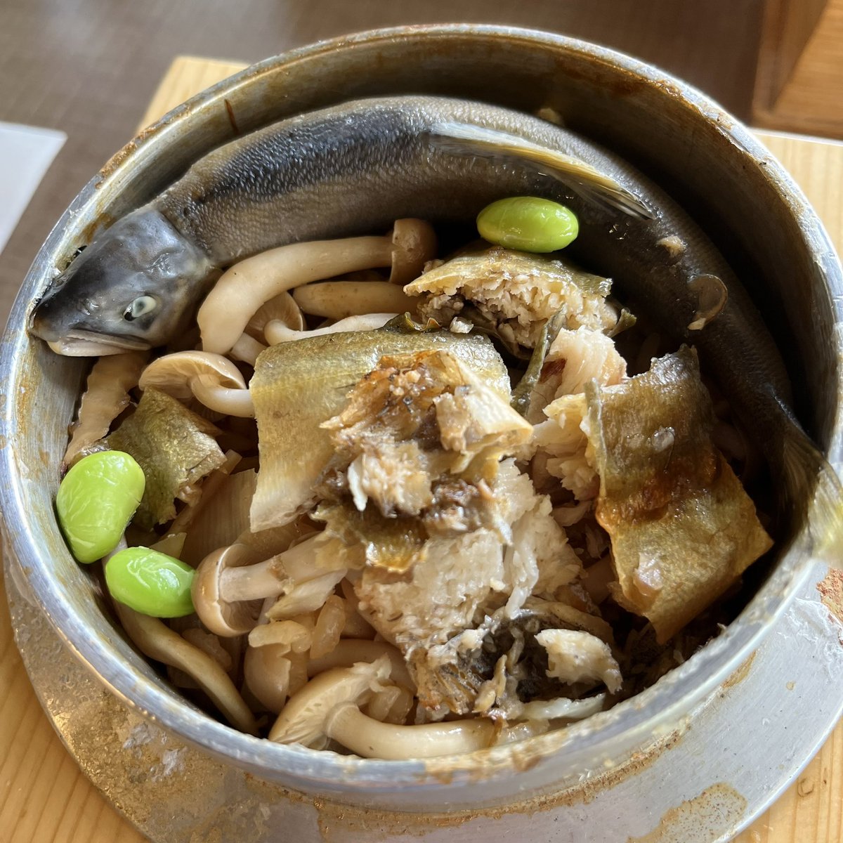 mellowboy_h's tweet photo. 鮎の釜飯が食べられると聞いて、那須烏山市までドライブしてきました。甘味噌が乗った魚田も美味。
#森田城やな https://t.co/dmFfuiQQrZ