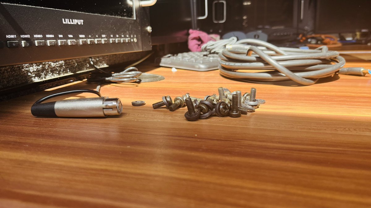 seb4vision's tweet photo. Our in-house hardware and VR teams are hard at work re-wiring all our OB Vans to a plug-and-play setting, making them versatile and efficient to use for enhancing our broadcast solutions, across all sporting codes, effortlessly.
#SEB4Vision #WeRGraphics #AR #VR #ARDrone #Sport https://t.co/Q3cjvuoqUn