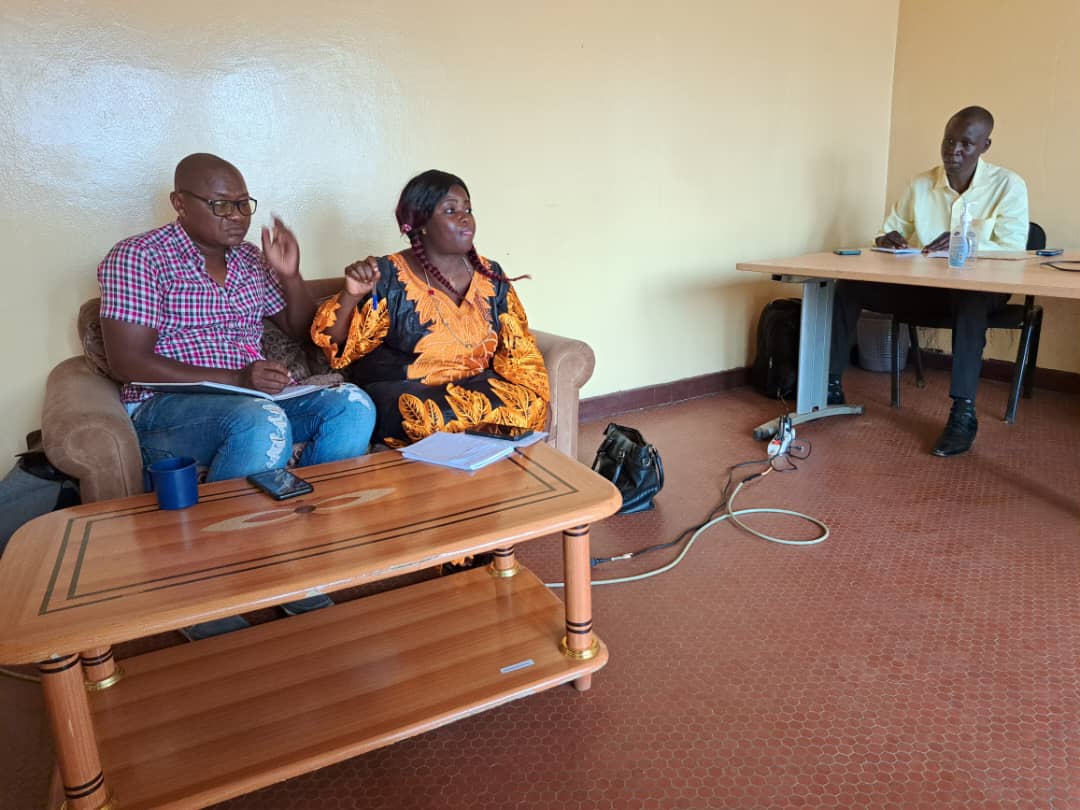 Wesad_Cameroon's tweet photo. Strategic planning meeting with staff & field actors in Central A R, drawing attention to existing gaps, reviewing & discussing key issues & strategic points, establishing next steps and setting goals towards better implementation
#wfp
#worldbank
#fao
#foodsecurity
#wesad https://t.co/xWSqBTLrli