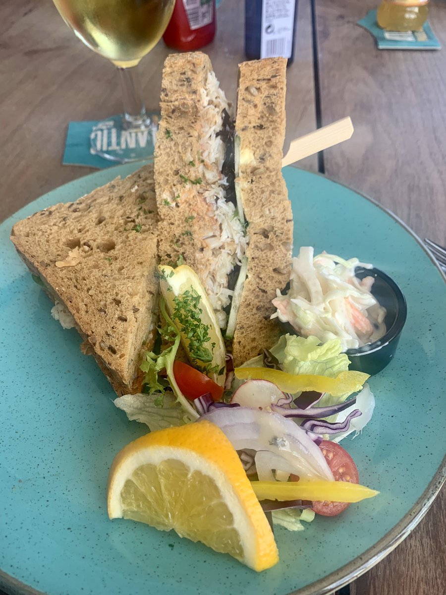 loulouscorpio's tweet photo. Most amazing crab sandwich in Dartmouth 🦀😋 at The Floating Bridge #FreshCrab https://t.co/ynhCZAzQnv