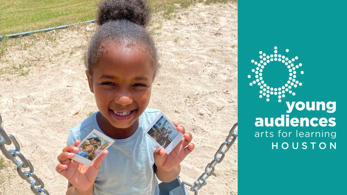 yahouston's tweet image. We're all smiles as we enter into a new semester of arts enrichment and arts-integrated learning! We wish all of the students, educators, and administrators returning to their campuses a happy first day of school.

yahouston.org/programs

#ArtsEd #EveryChild #ArtsforLearning