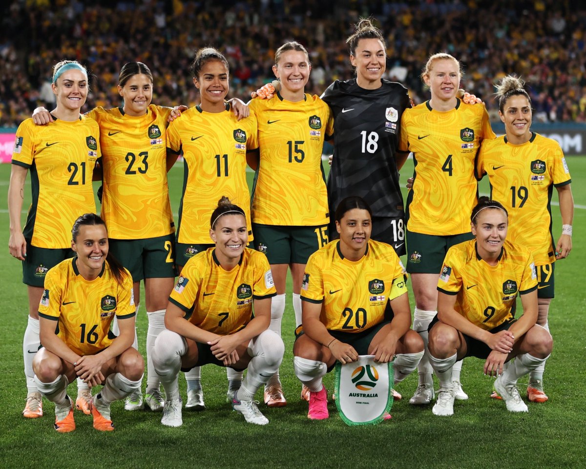 MenInBlazers's tweet photo. AUSTRALIA APPRECIATION POST 💚💛 Not to be for 🇦🇺, but remarkable tournament for Matildas. Found a way when Sam Kerr was hurt, eliminated Olympic champions, won a shootout for the ages, and turned Land Down Under soccer-mad. Incredible legacy behind, brightest of futures ahead. https://t.co/pA5ueU6g9c