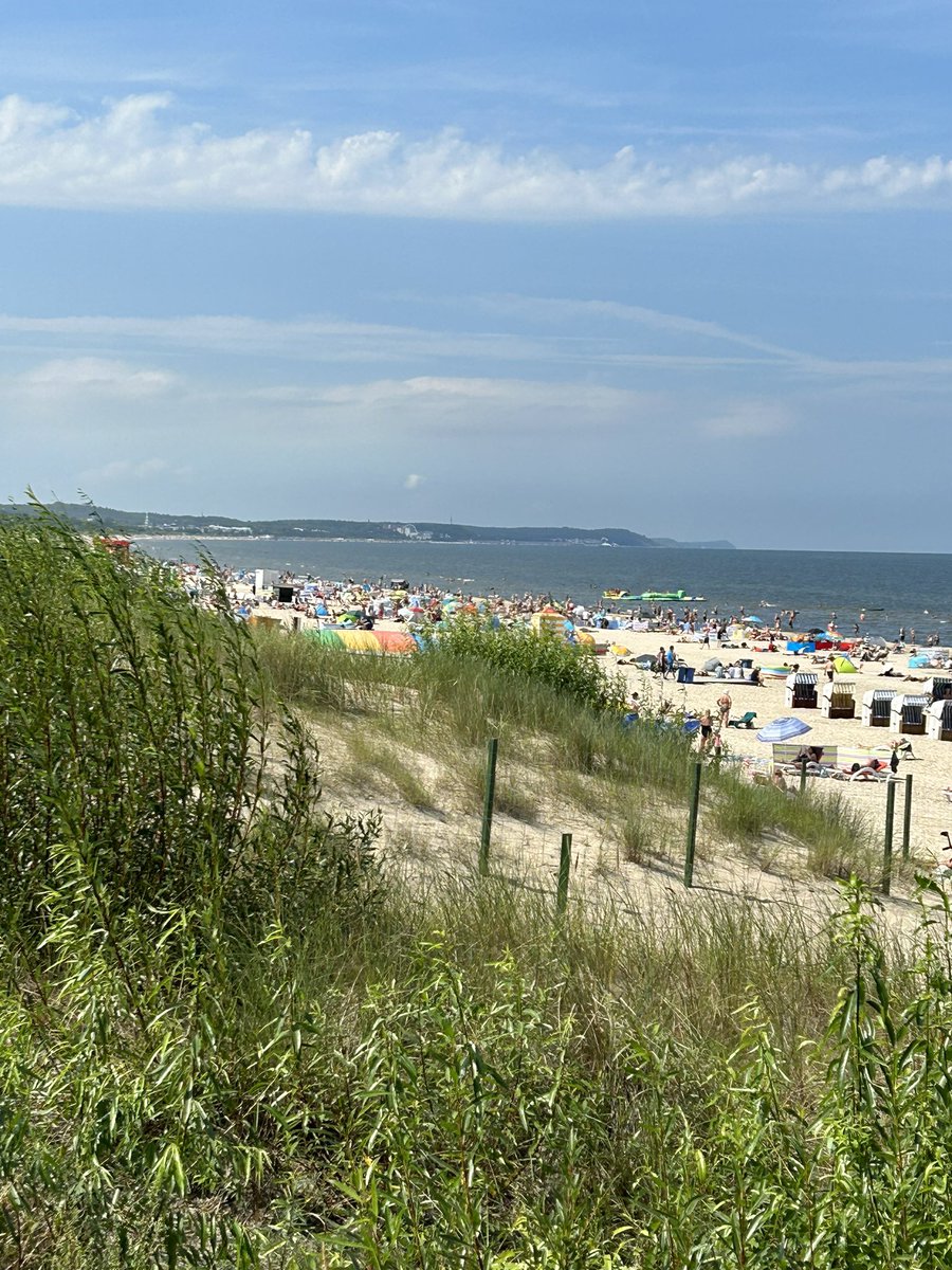 Zu Gast auf unserer Nachbarinsel #Usedom … Blick auf #Ahlbeck und #Heringsdorf … #Ostsee #Strand #Sonne …