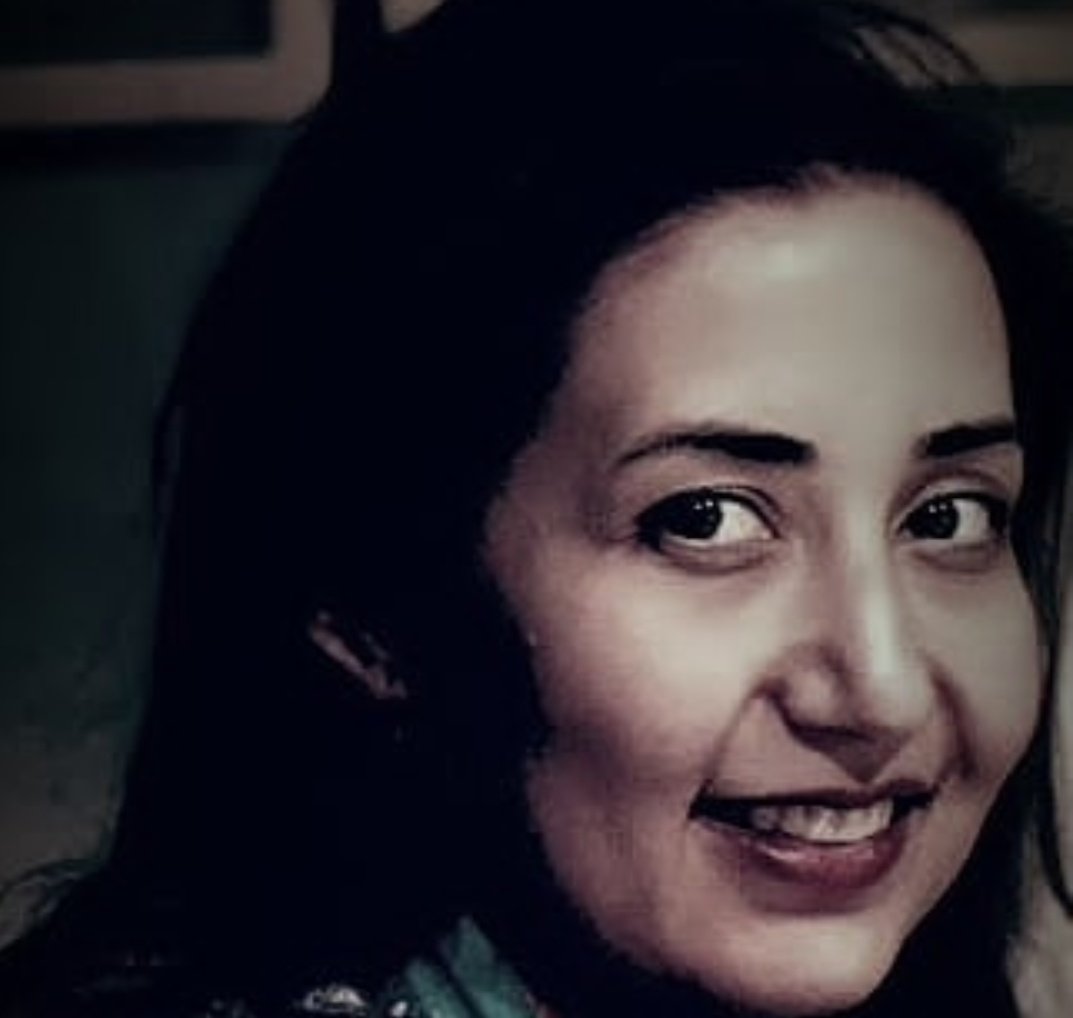 hamta_karimi's tweet photo. #نیوشا_بدیعی_ثابت شهروند بهایی ساکن تهران، دیشب در شهر بابل بازداشت شد.
#بهاییان_ایران https://t.co/JM7vhQ7jjE