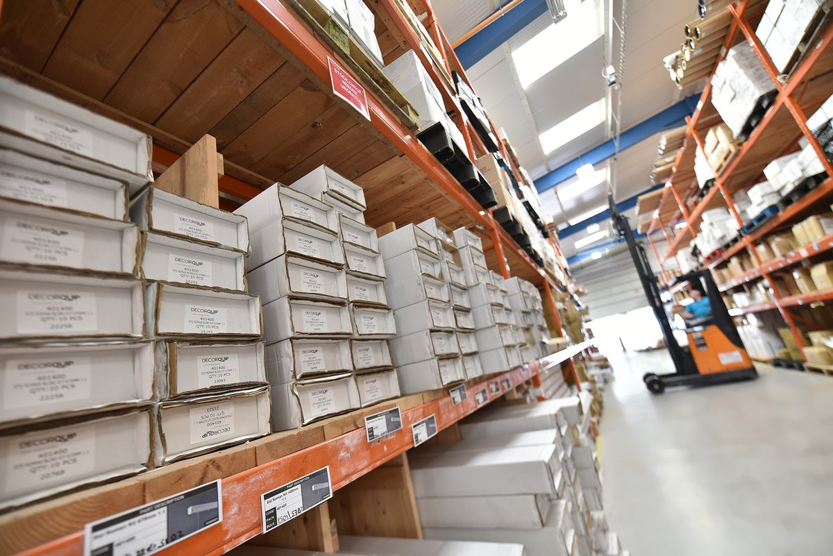 decorquip's tweet photo. Maintaining steady supplies and fostering relationships with suppliers and couriers enable us to ship wholesale orders with unparalleled consistency, all while offering next-day delivery! ⬇️

https://t.co/pPfn43eH2W https://t.co/JGPjuyTqI5