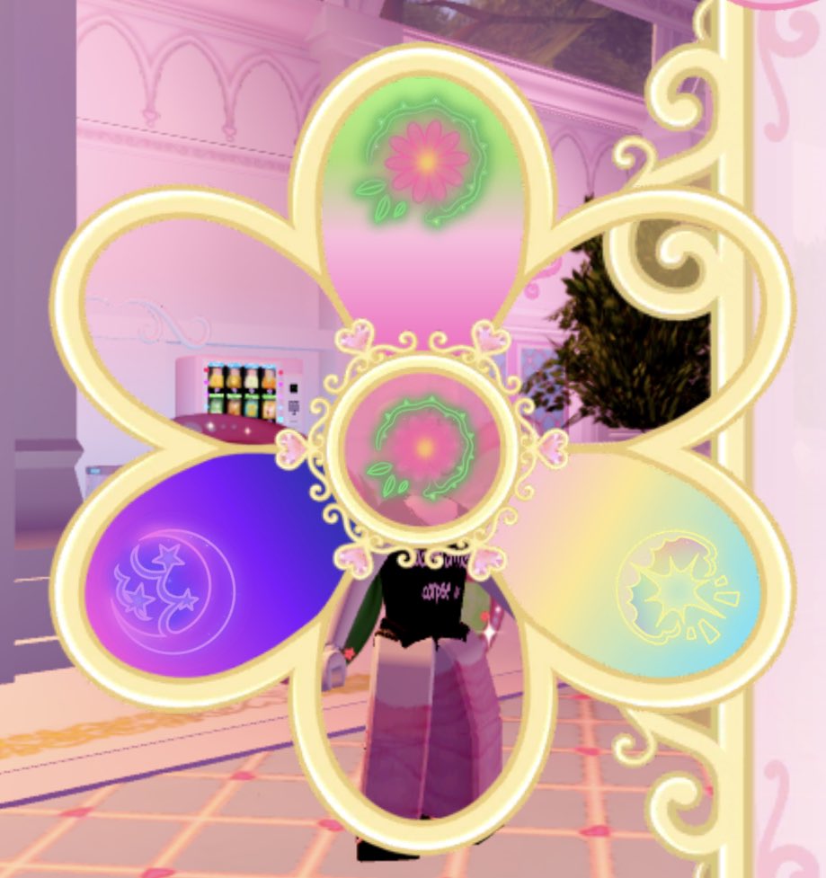 voidmustdie's tweet photo. 3 more elements to go
My diamonds are screaming for helpπ€
#royalehigh #RHC3 #RHC #roblox https://t.co/xGZUWhEVxw