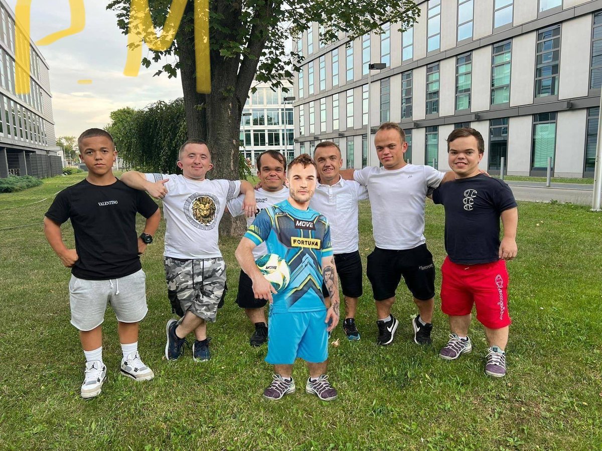 OOCMMA's tweet image. 