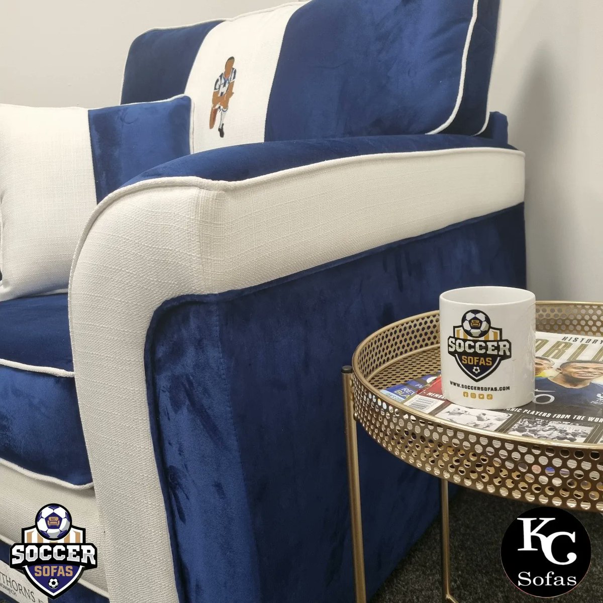 soccer_sofas's tweet image. Our Hawthorns collection ❤️
To view this stunning hand-made Armchair chair and many more different club collections, please visit our amazing website ⚽️
soccersofas.com 
0% FINANCE AVAILABLE 
#WBA #westbromwichalbion #WESTBROM