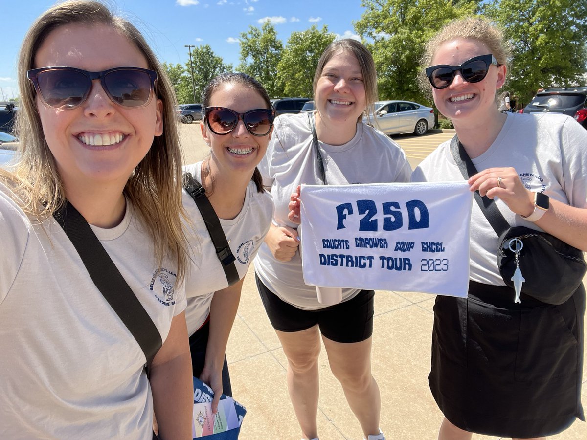 jyount838's tweet image. Our plan for the school year is to create a comfortable, welcoming, and safe learning environment for our first graders to reach their potential! #FZequiptoexcel @BestTeacherSup1