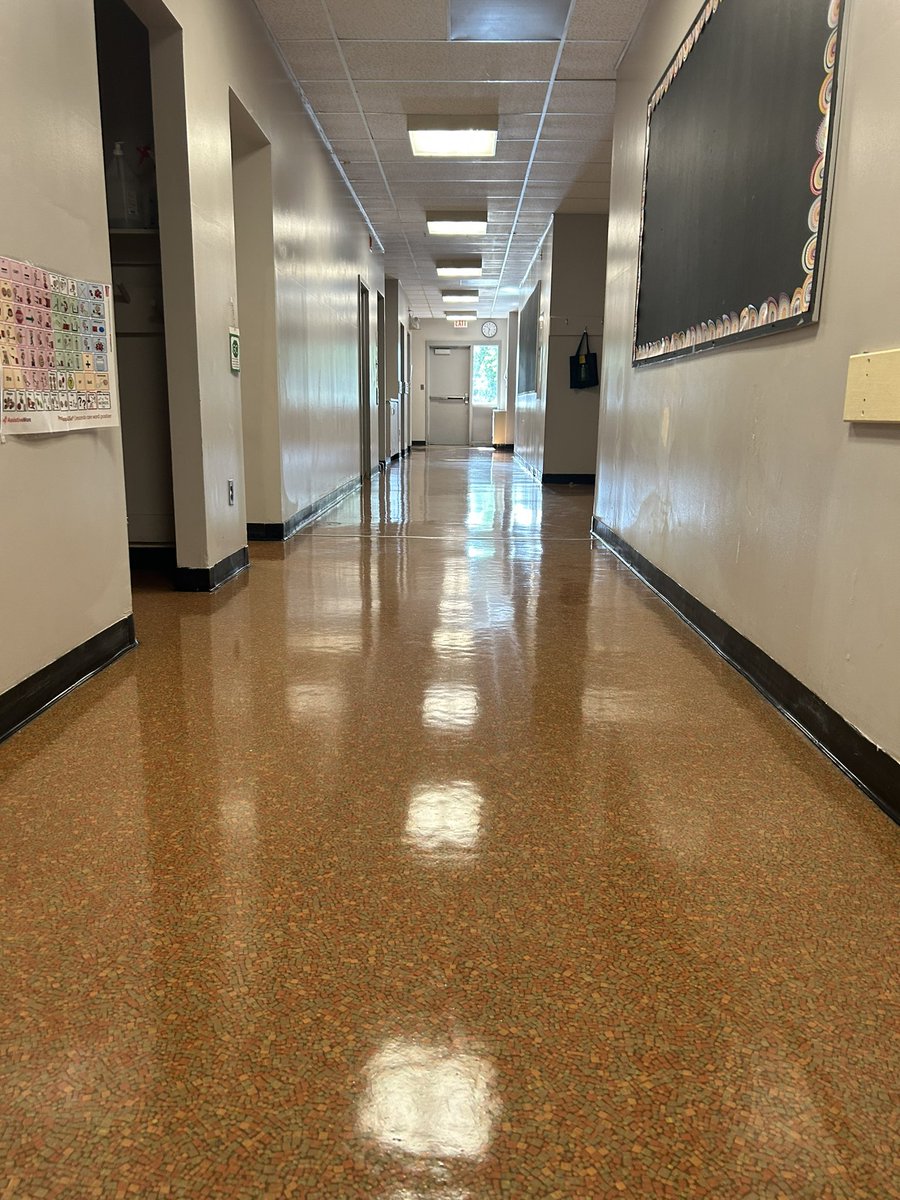 Thank you to our incredible custodial staff who have been working tirelessly all summer preparing our school for the upcoming school year! Our hallways are absolutely sparkling!❤️