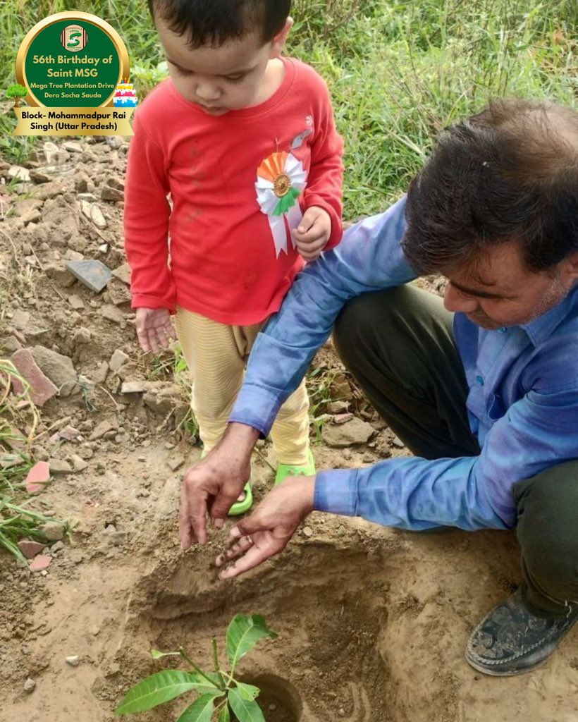 GreenSwelfares's tweet photo. Planting trees helps in increasing the green cover of the Earth, and improve the environment. Following the footsteps of Guruji Saint Dr MSG Insan, the volunteers are celebrating MSG Bhandara by planting more trees! Check here the glimpses.
#TreePlantation #SaintDrMSG #DeraSachaSauda #56thBirthdayOfSaintMSG #56thBirthdayWithTreePlantation #15thAugust