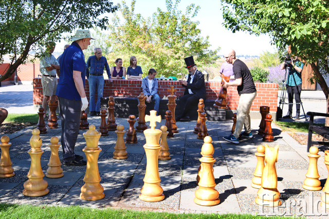 Galt celebrates anniversary of giant chess set donation. The @GaltMuseum hosted members of the Lethbridge Chess Club and Chinook Woodturning Guild on Tuesday to celebrate the 10-year anniversary of a special donation to the museum. #yql #Lethbridge 
lethbridgeherald.com/news/lethbridg…