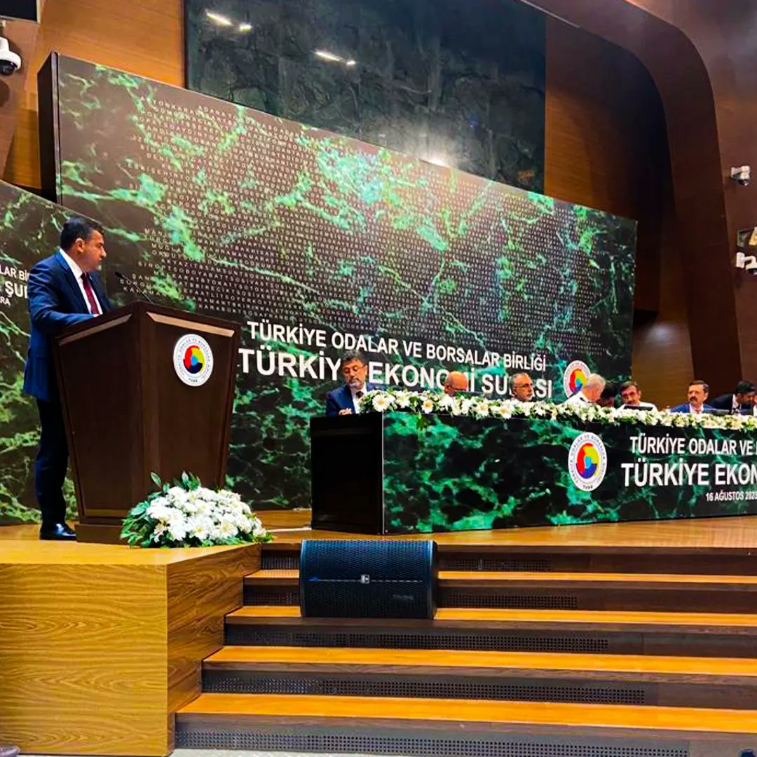 Sirnaktso's tweet photo. Yönetim Kurulu Başkanımız Sayın Osman GELİŞ,  TOBB Başkanımız Sayın Rifat HİSARCIKLIOĞLU'nun ev sahipliğinde Cumhurbaşkanı Yardımcımız Sayın Cevdet YILMAZ'ın  katılımlarıyla gerçekleştirilen TOBB Türkiye Ekonomi Şurası'nda bulundu. https://t.co/CvsL8C3GJh