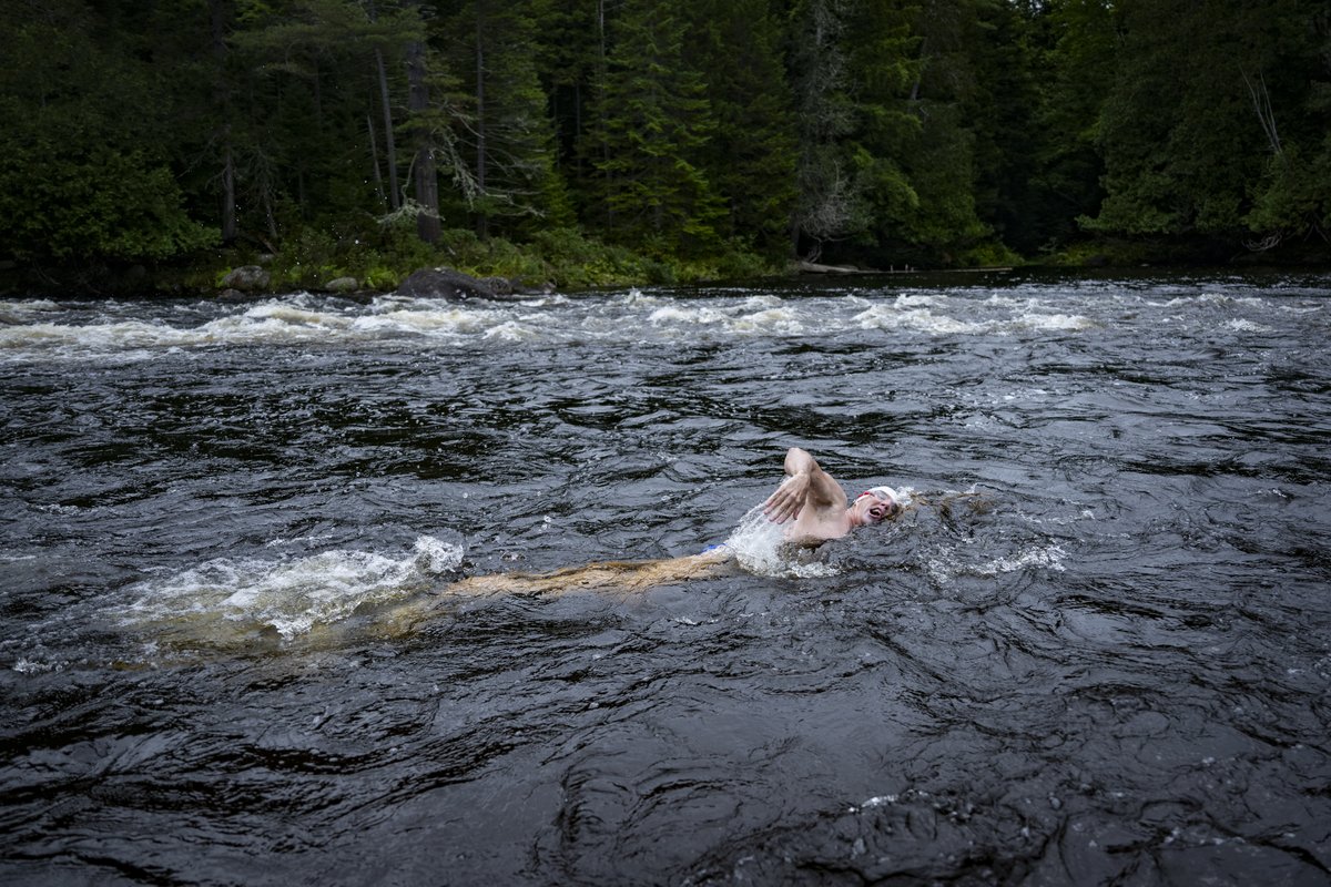 We are so proud to be supporting @UNEP Patron of the Oceans @LewisPugh on his #HudsonSwim2023, as he highlights the critical role of rivers for #HealthyPlanetHealthyPeople.

Follow along to track his day-to-day progress on the river: lewispughfoundation.org/hudson-swim-20…