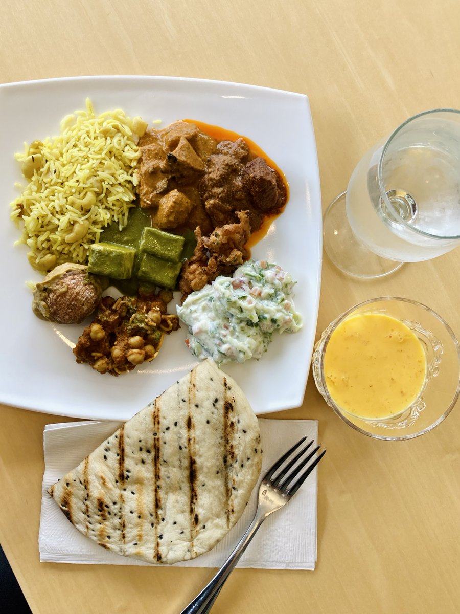 smartestkitchen's tweet photo. Thank you again to our team for a #Masterpiece buffet spread today, it was our pleasure to welcome some old and new faces to CSK for lunch! #WeKnowFood #Buffet #TopChef #Culinary #PEI #Teamwork #WelcomeToOurKitchen #CanadasFoodIsland #PEIFoodStory #ILoveMyJob https://t.co/4AWnTufmgq