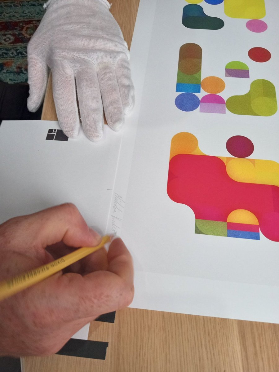 gm signed @nickkuder print collectooors

quality so high youll want to taste the pixels

ty for your patience 🙏🏻 from your wallet to your wall, soon ⌛️