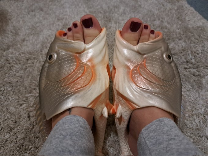 Do you like my new fish sandals? what do you think? tell me that?! 😘  Feet, foot, feetworship, feetpic<a href="/tag/nails"class="tags"><span>#nails</span></a><a href="/tag/feet"class="tags"><span>#feet</span></a><a href="/tag/feetup"class="tags"><span>#feetup</span></a><a href="/tag/findom"class="tags"><span>#findom</span></a><a href="/tag/sole"class="tags"><span>#sole</span></a><a href="/tag/feetfinder"class="tags"><span>#feetfinder</span></a>