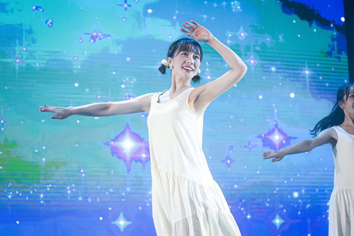Myangel__3's tweet photo. ───たった一人の君に贈りたい
     
                         透明な風と歌を────

Kish T works 🫧

#dancingshower https://t.co/9xhaE4QYl9