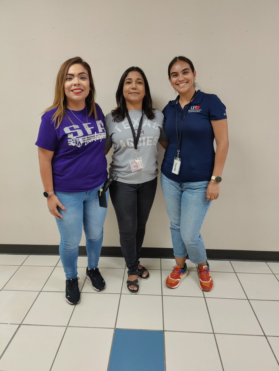 College DAY👨‍🎓🎒🎉 AT HRE

Our HRE staff and students SHOW OFF THEIR COLLEGE SPIRIT 👨‍🎓🎒

"Education is the passport to the future, for tomorrow belongs to those who prepare for it today."  
MALCOLM X