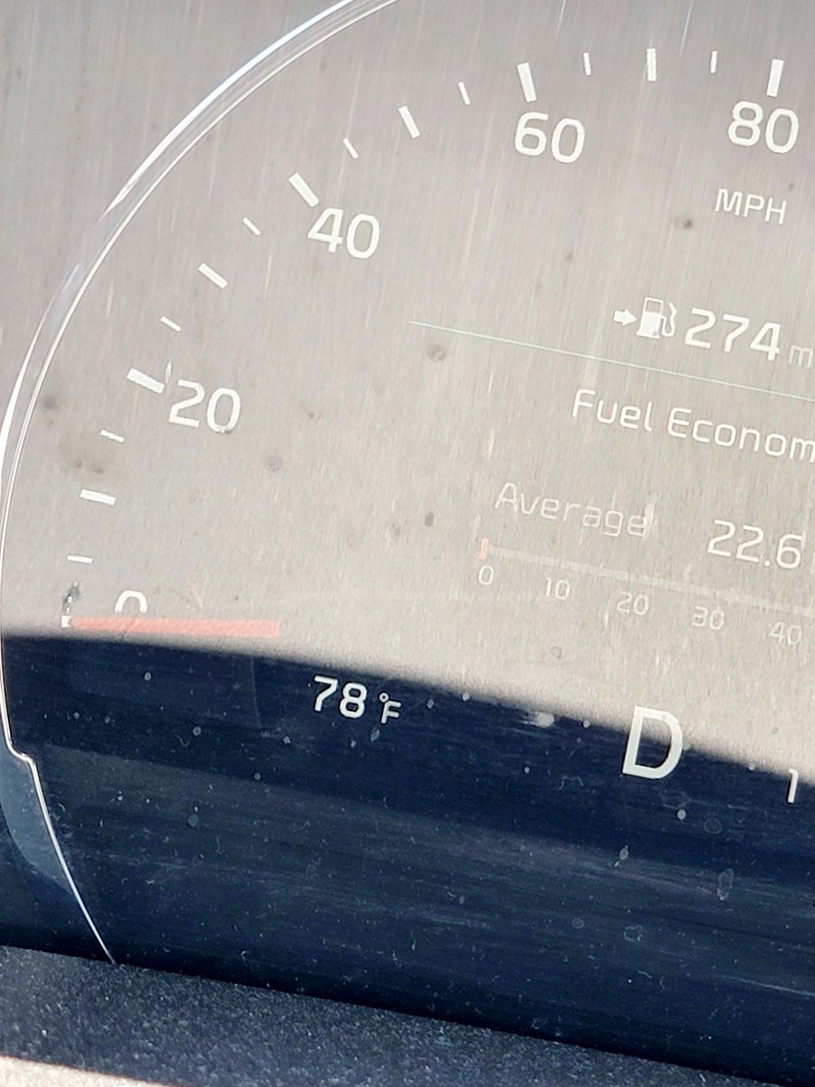 thedaughter17's tweet photo. It's 12:48 pm in Northeast, Texas, and it is 78 degrees 🙌 #CoolFront https://t.co/sDZtfOnKLK
