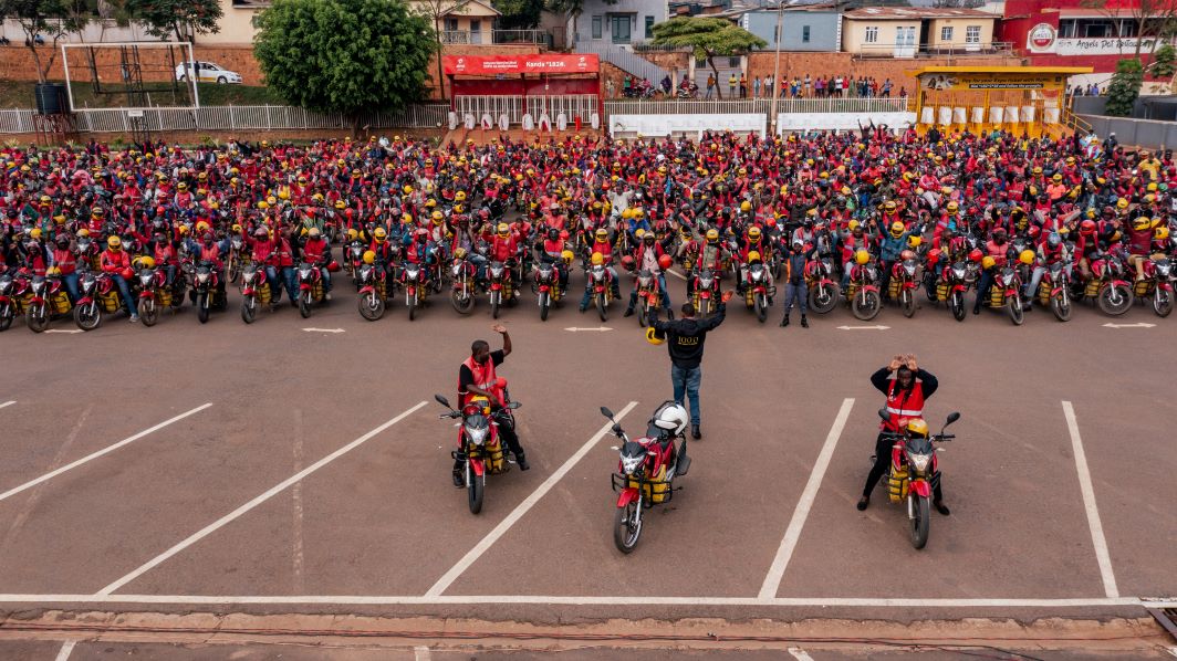 alex_avoigt's tweet photo. It's a myth that BEVs do not work in Africa

There are only 26 million cars on the entire African continent, but 27 million motorcycles and these are now becoming electric.

Whenever I was in Africa, I saw a large number of motorcycles on which pretty much everything is transported and which also function as cabs. Since the roads are often bad, motorcycles have great advantages in the sometimes chaotic traffic.

Rwanda-based Ampersand produces now electric motorcycles and delivered its thousandth e-bike in June, taking care of the charging problem itself (like Tesla).

Instead of relying on African power grids, the machines are fitted with exchangeable batteries that can be swapped in 2 minutes at one of the many swap stations (see map at right). Because of their success, they started to export now to Kenya.

In the Western world, the prejudice that diesel is a cheap form of energy worldwide still dominates in many circles but its totally wrong. The average income in Rwanda is 850$/month, the liter of gasoline is 1.40$, and therefore diesel is simply not affordable for many. It's also hard to get as logistics often do not work.

Ampersand's motorcycle battery technology, on the other hand, is with 2 to 3 cents/km according to the manufacturer orders of magnitude cheaper.

This is not only because of the low cost of energy but because the more demanding climate is less harsh on electric motors than on internal combustion engines with many moving parts.

I have published several tweets in the past explaining why electric vehicles and motorcycles have many advantages in Africa where decentralized electricity generation is very common. The arrogance we have in many places about Africa is mind-blogging and most people talk without knowing the continent at all. 

It is time to finally recognize that electric mobility works in all countries and they as Africa have skipped the landline telephone and immediately work with smartphones it will be in many regions also so that ICE vehicles are skipped and one directly move to electric vehicles and that's not for ideological or environmental but for economic reasons. 

Source: https://t.co/xFF5oSom8e