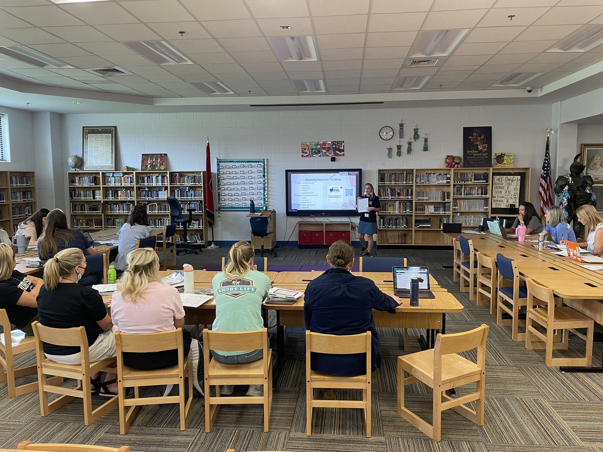 Our first Early Release Day PD is off to a great start <a href="/NorthshoreES/">NorthshoreElementary</a> . We are using teacher leaders to facilitate cafe style PD’s that align with our school plan! <a href="/shelly_maddux/">SHELLY MADDUX</a> <a href="/DannyTKCS/">Danny Trent</a>