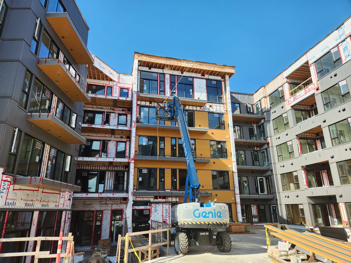 Construction at Gorge &amp; Irma continues to make headway as siding installation nears completion around our future resident's courtyard.

#constructionupdate #victoria #purposebuiltrental #development