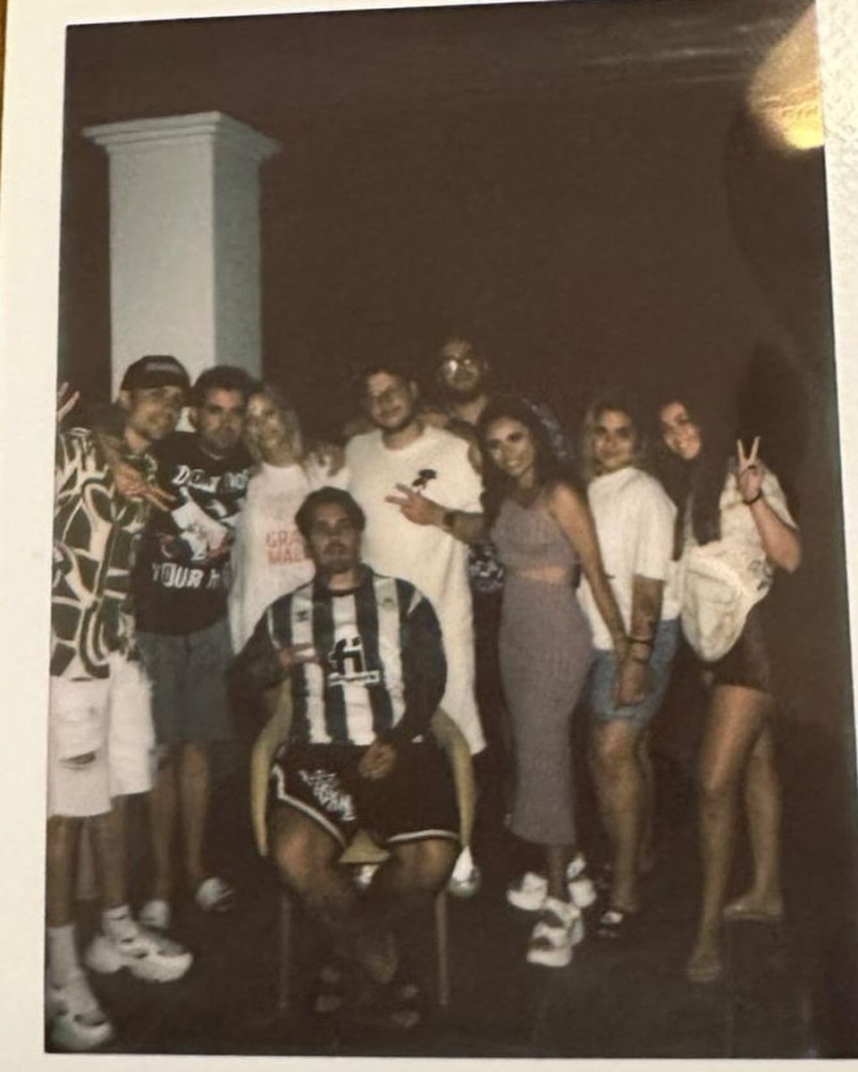 onlyBiyin's tweet photo. 📸 — ¡Biyín vía post de @/axozerr!

🔗:https://t.co/UEfrNxTSrV https://t.co/RHC8E1UfJh