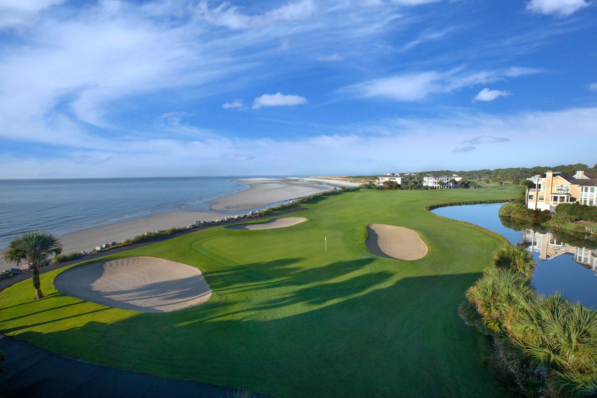 FrippIslandRsrt's tweet image. 🏌️‍♂️⛳️ Swing by #frippisland: where golf meets paradise! Ocean views, sandy shores, and unforgettable memories await. 🌊🌴

 #frippIsiandgetaway #frippinit #frippislandresort #golf
