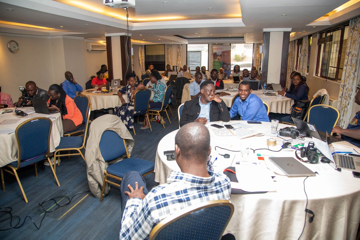 DLCI_Kenya's tweet photo. What a triumphant day 1 of the #WeAreVCA communication training workshop. From great networking to insightful learning. Can't wait for what tomorrow's session holds!
#Climatechangestories
#JustClimate
@WeAreVCA @Alineafrica @PacidaKenya @WWF_Kenya https://t.co/n2U3viONxx
