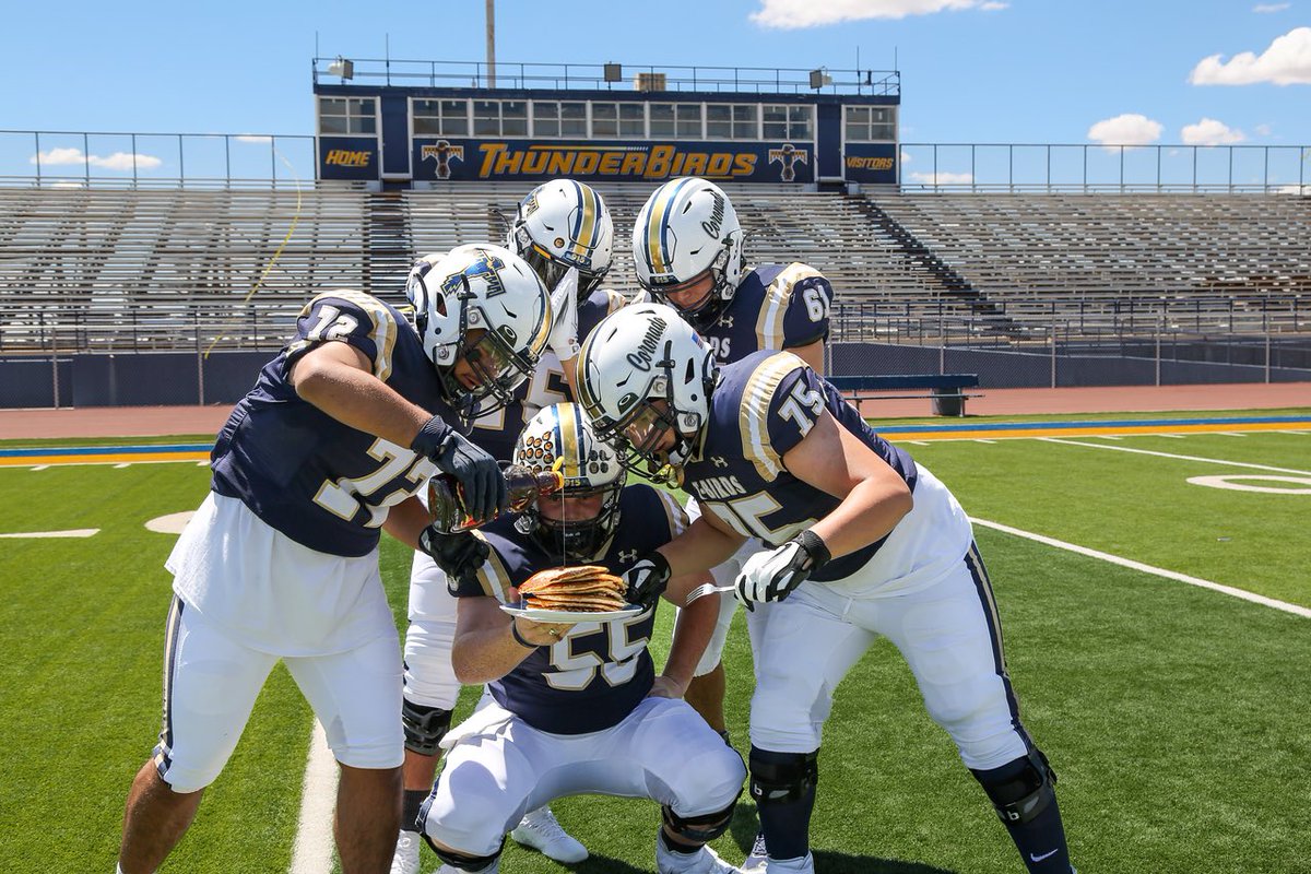 Coronado football is back, Junior year loading in with the boys. #tbirdtakeover #txhsfb <a href="/RecruitsCenTex/">Coach Jimmy Andrews</a> <a href="/thunderbirds_fb/">Coronado Football</a> <a href="/tbirdfbboosters/">Coronado Football Boosters</a> <a href="/CoachMichaelPry/">Michael Pry, M. Ed</a>