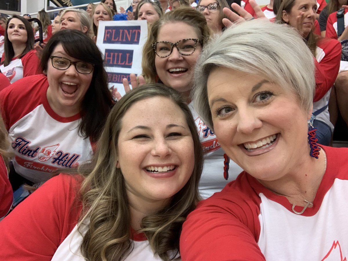 ZumFlintHill's tweet image. #fzequiptoexcel #Bestteacherstore 
FIREBIRDS IGNITE SUCCESS AND REACH NEW HEIGHTS EVERYDAY! ❤️💙 #FHE