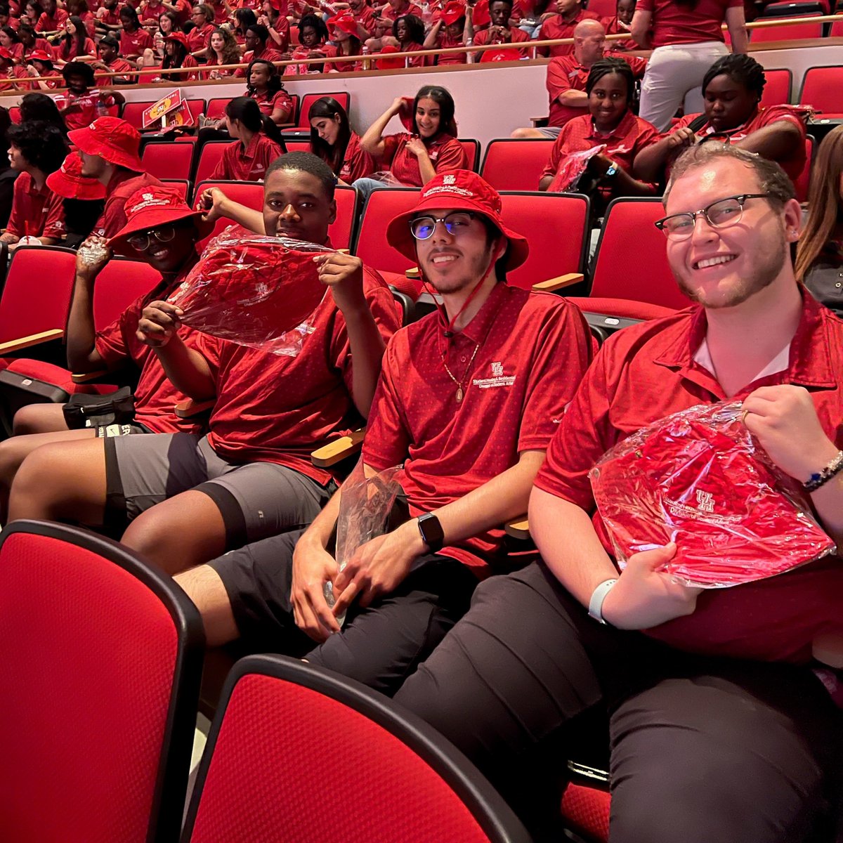 UH_Housing's tweet photo. Yesterday more than 400 UH SHRL student and professional staff received their opening address for Fall 2023.
This annual tradition serves as the official kickoff to the school year and prepares staff to better serve their residents and the community. #UHLiving #CoogMove23 https://t.co/GxSy96EAs2