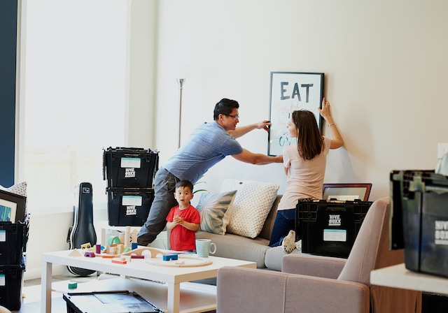 ChampaignRose1's tweet photo. Getting ready to move?  Here's what you need!  A MOVE-IN CHECKLIST that covers all the essentials!!

https://t.co/udbLyeiBUi

#Champaignrose #RosePrice #LandmarkRealEstate #MoveInChecklist #Homebuyers #HomeSellers https://t.co/NCDPNekXg6