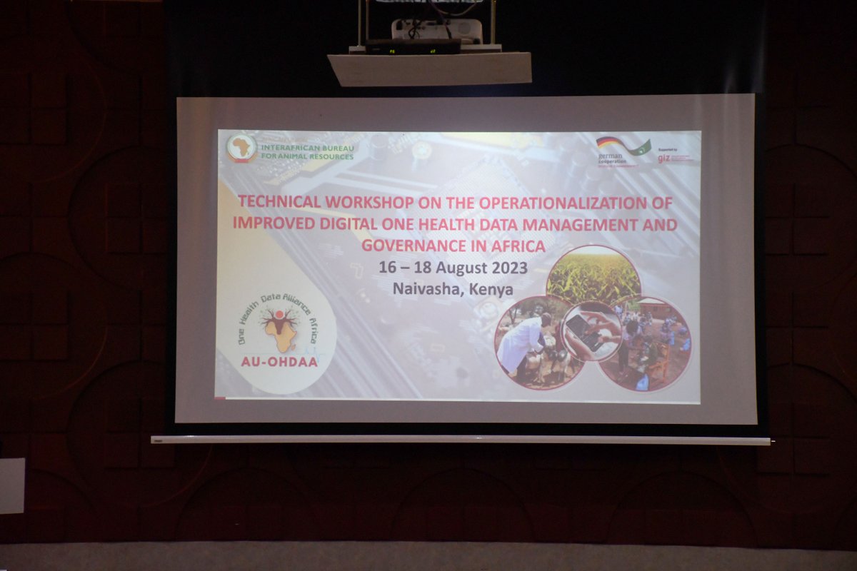 au_ibar's tweet photo. ๐ข Key nuggets:
๐ Harnessing animal resources for a better future
๐ฆ #OnehealthData to tackle emerging #Zoonoses
๐ค Partnering for Progress on #OneHealth
๐ #AUOHDAA's vision of interconnected health for humans, animals&ecosystems.
๐Women,Youth,Vulnerable communities= important https://t.co/pDql1fAjEs