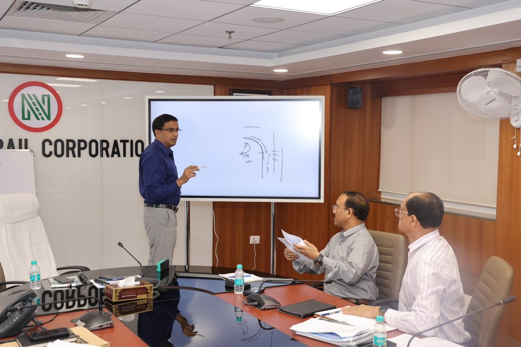 CEO, NOIDA Authority tweet media