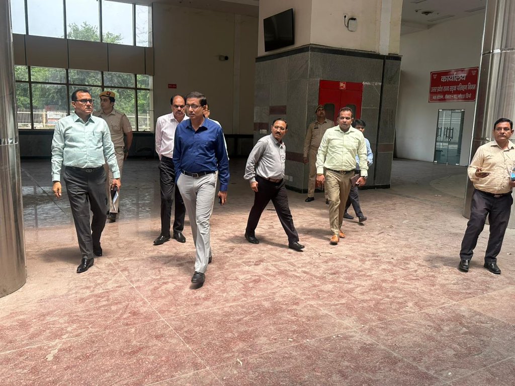 CEO, NOIDA Authority tweet media