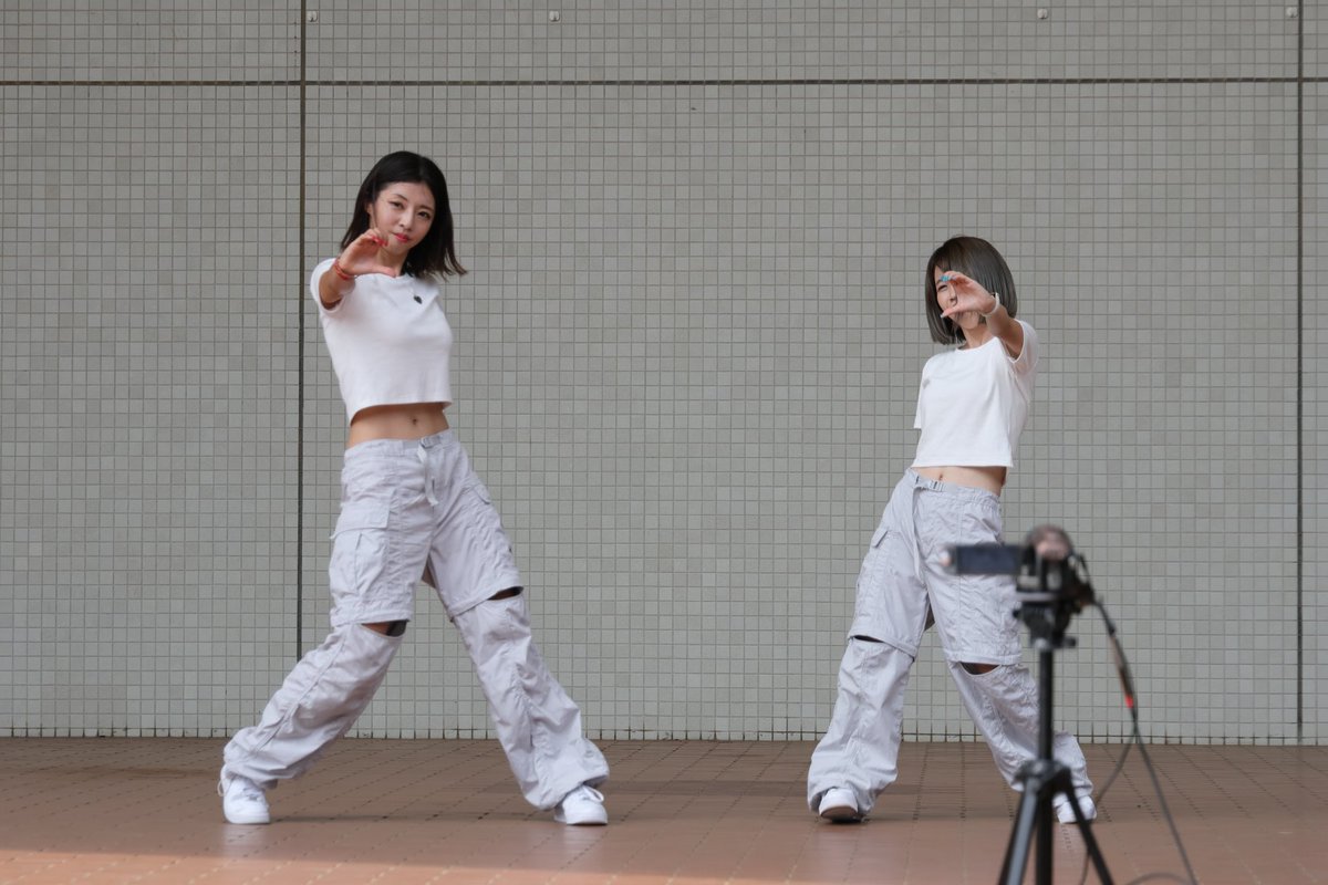 takao26's tweet photo. 大橋めりささん (@melisa_ohashi )
黒澤愛吏さん (@fine_airi )
アイドルステーション Vol.36
fine (@fine_asahi )ステージ
千葉市美浜区 #稲毛海浜公園 野外音楽堂
2023/8/16
#大橋めりさ #黒澤愛吏 #dancevocalunit #fine https://t.co/9v9NkCSxvI
